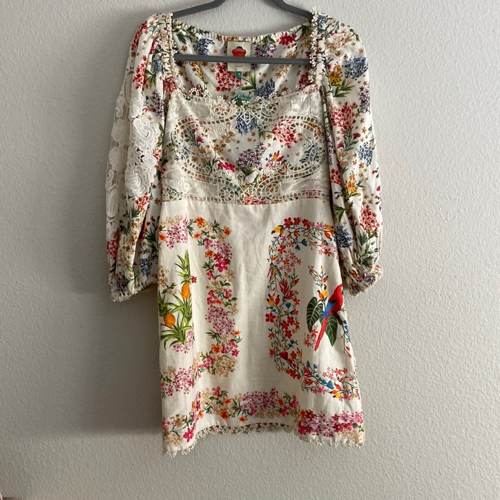 Farm Rio beautiful detail dress size small